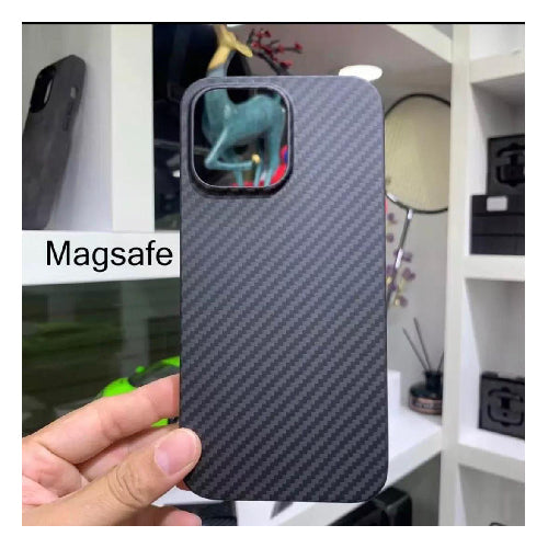 Essentials Carbon Fiber Case For iPhone 14 Plus