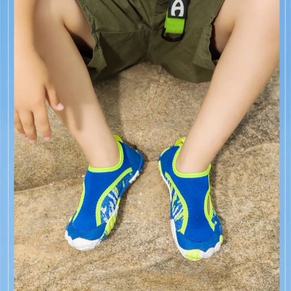 Air layer rubber soled children's training shoes Breathable comfortable soft bend Children's summer