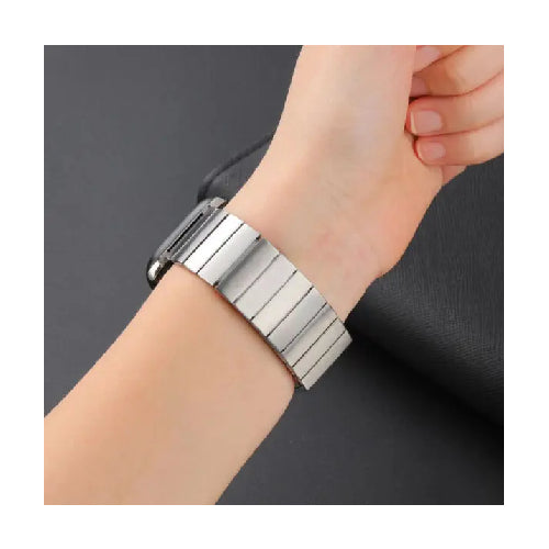 Essentials Magnetic Metal Strap For Apple Watch